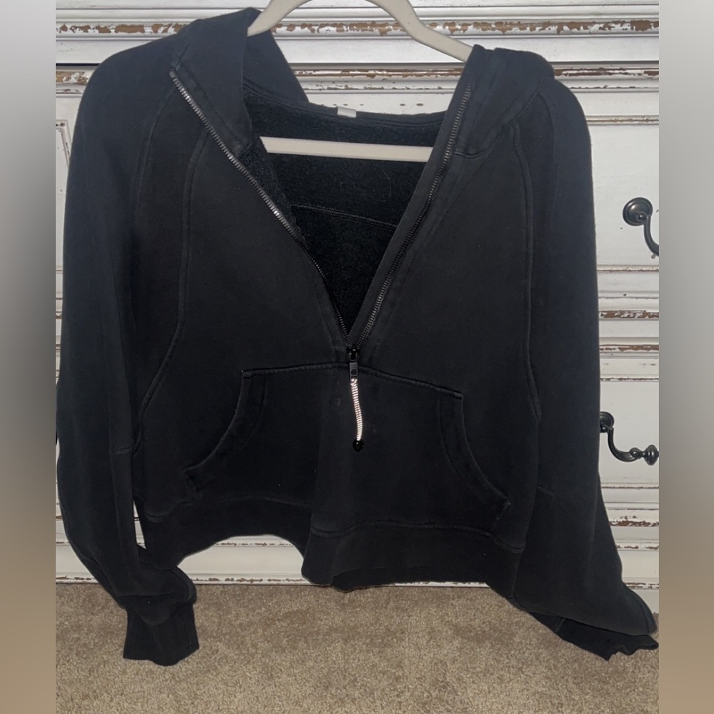 Black lululemon half zip scuba hoodie